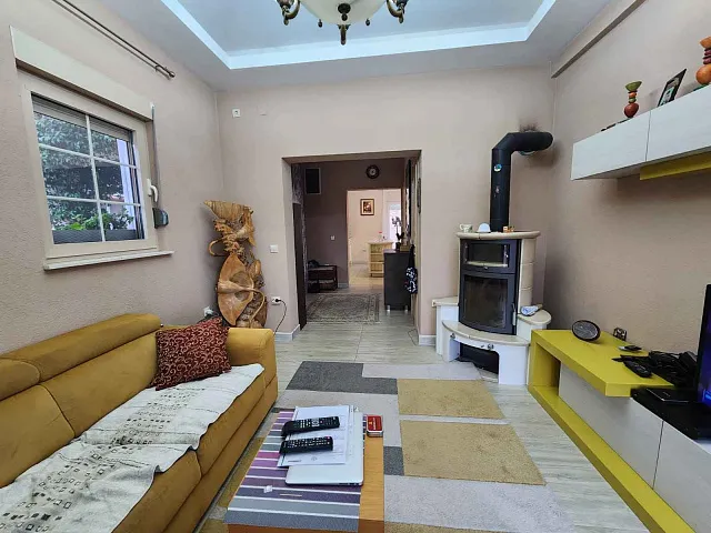 House for sale in Herceg Novi with a swimming pool  — photo 4